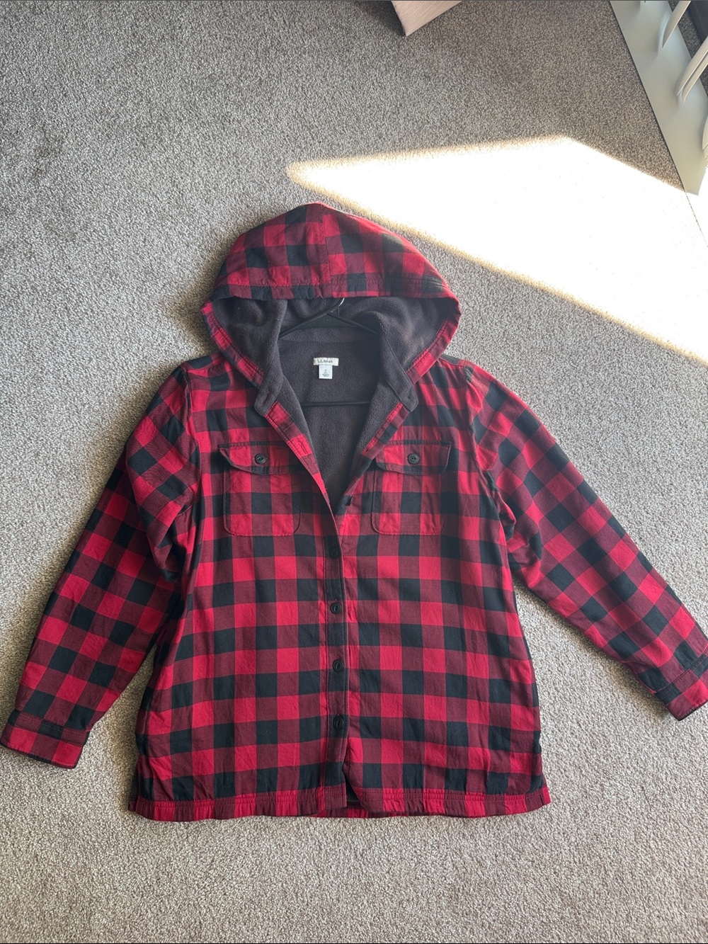 L.L.Bean Women’s Small Buffalo Plaid Hooded Jacket Red Black 4 Pockets